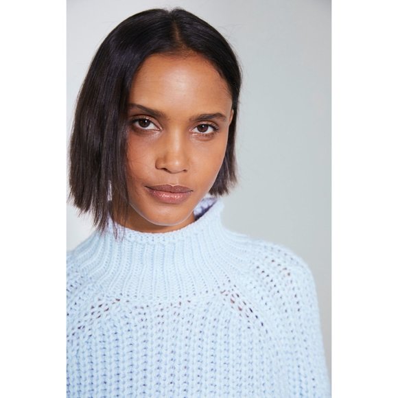 H&M Light Blue Knit Sweater - Picture 5 of 11